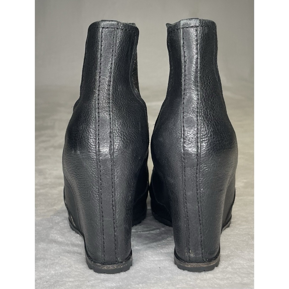 Korks Kork Ease Pilar Size 8M Black Leather Wedge Ankle Boots Chelsea Bootie - Picture 2 of 10